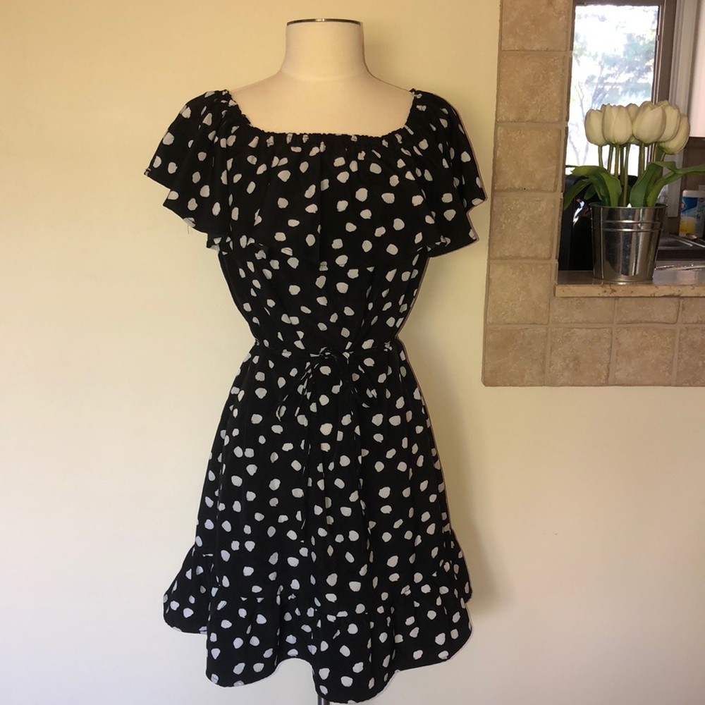 Polka dot dress - Picture 1 of 4